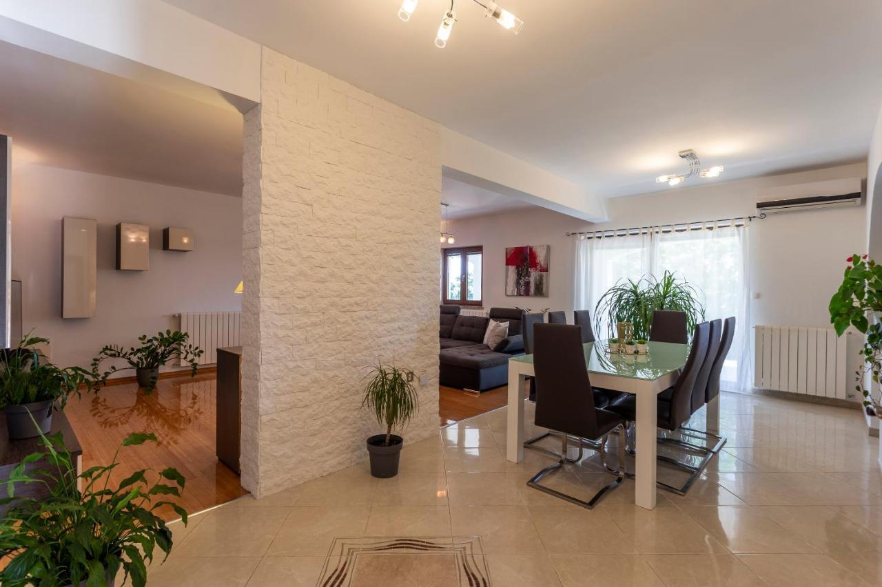Villa Anavi Bicici Extérieur photo